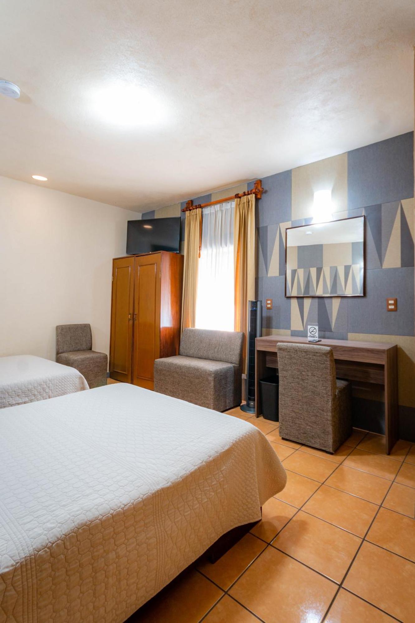 Hotel Estefania Morelia Exteriér fotografie
